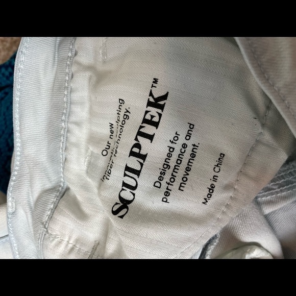 Athleta Light Wash Scultpec Straight Leg Jeans 2 Petite - Picture 3 of 7